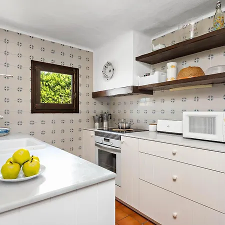 Bini Luna - Vell Villa Binibeca